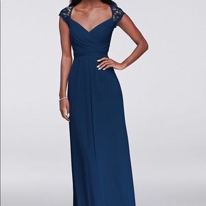 David’s bridal Marine Lace shoulder Dress